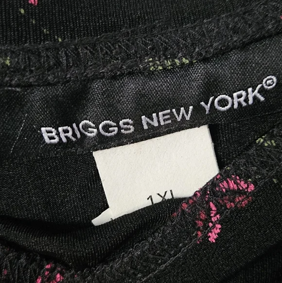 Briggs New York Black Skirt with Maroon Floral Design - Picture 2 of 6